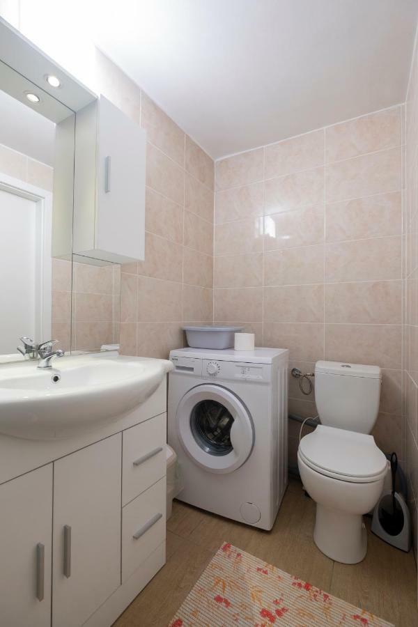 Newly Renovated Studio With Air Conditioner & Free Parking Lublana Zewnętrze zdjęcie